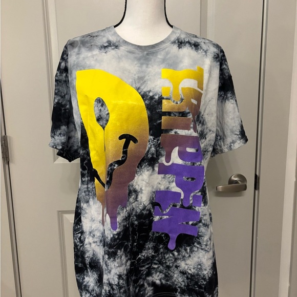 Trippy psychedelic black tie-dye basic tee size XL - Picture 2 of 10